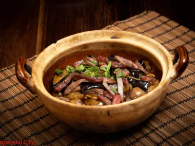 Sea Spiced Aubergine Claypot With Pork