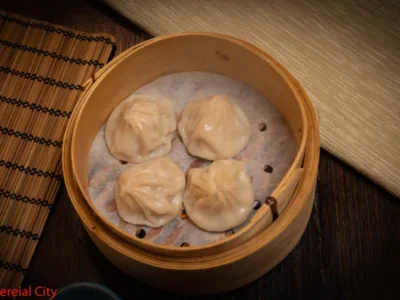 Shanghai Dumplings (4 Pcs)