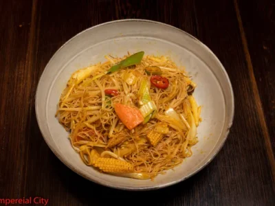 Vegetarian Singapore Noodles